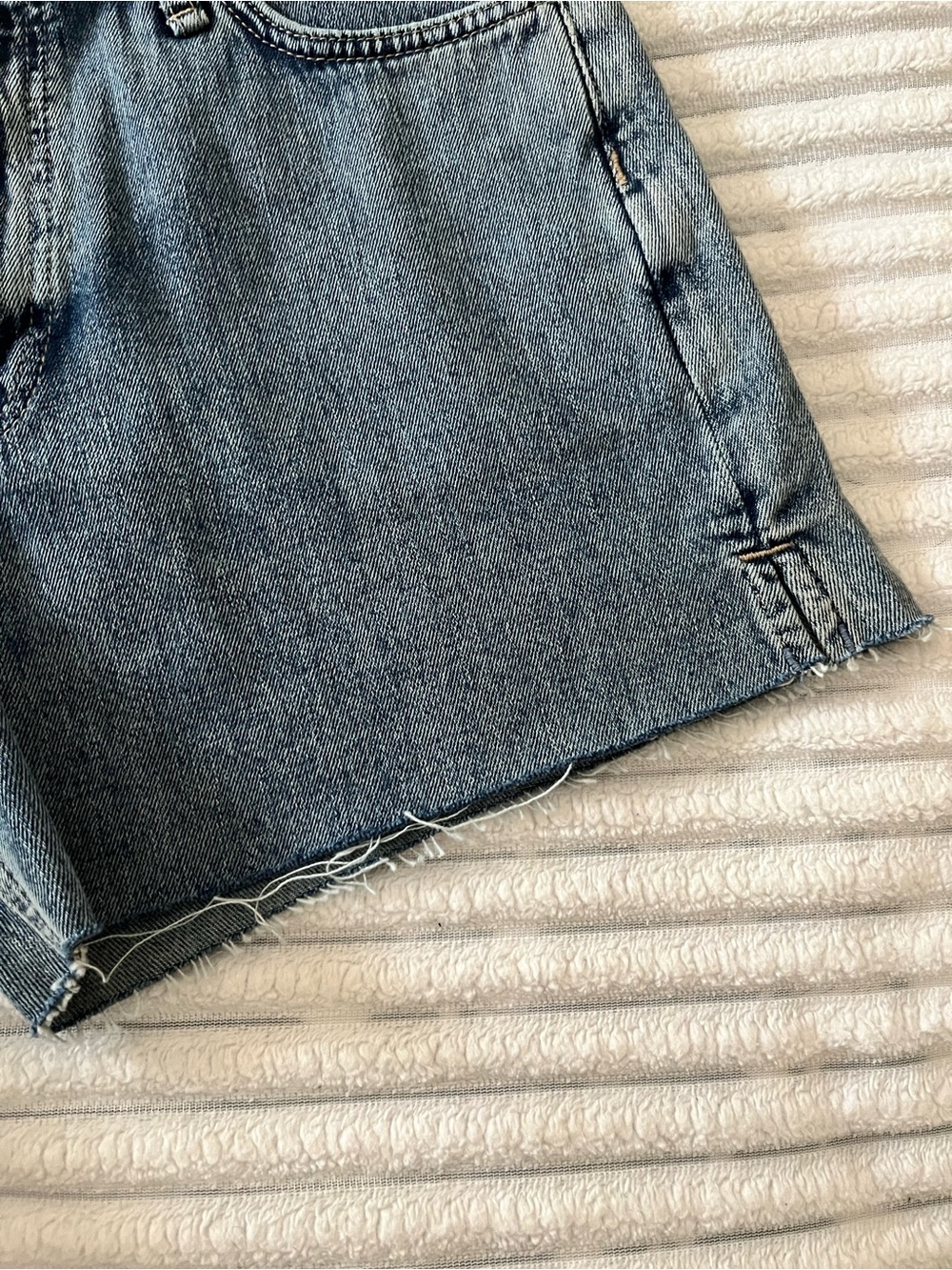 Rag & Bone Retro Cut Off Shorts - Picture 4 of 13